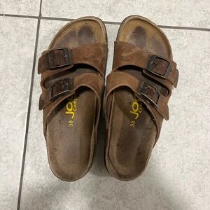 Comfortable Brown Suede Double-Buckle Sandals